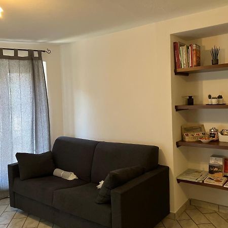 Un Passo Dal Castello Apartman Barolo Kültér fotó