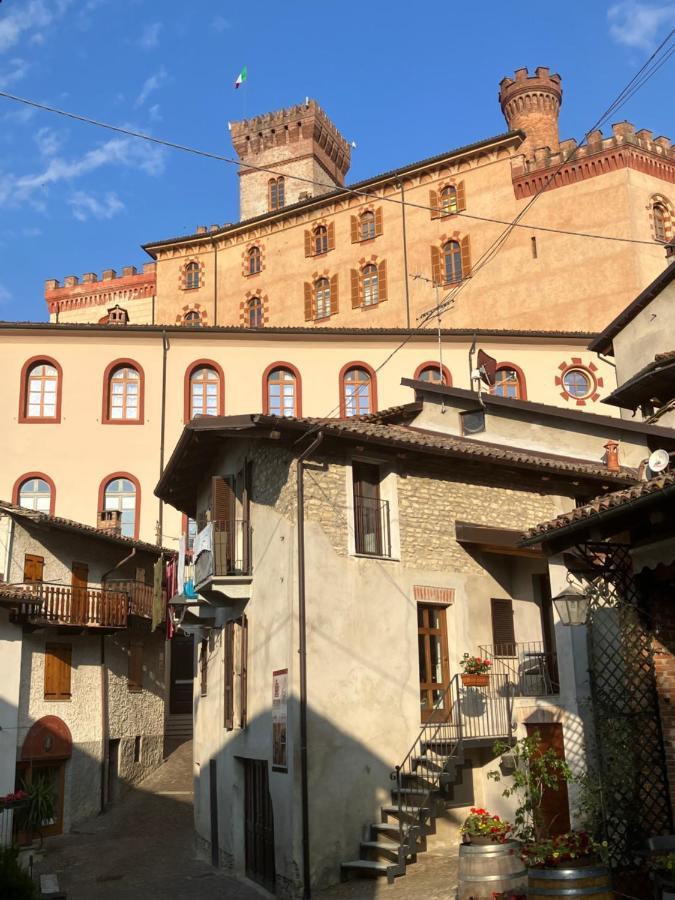 Un Passo Dal Castello Apartman Barolo Kültér fotó